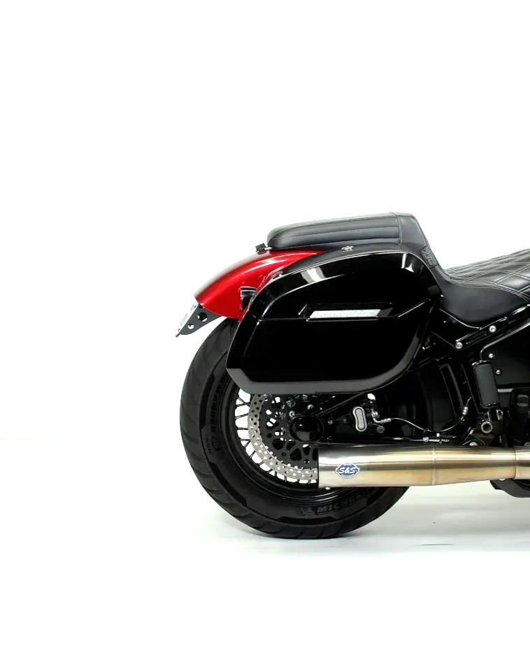 32L - Darkin Quick Mount Large Harley Softail Fat Bob FXFB/S Painted Hard Saddlebags - Image 6