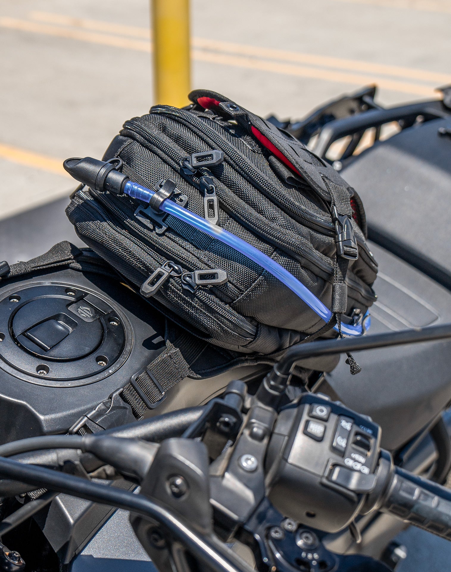 7L - Apex Ducati ADV Touring Tank Bag with Hydration Pack - Image 6
