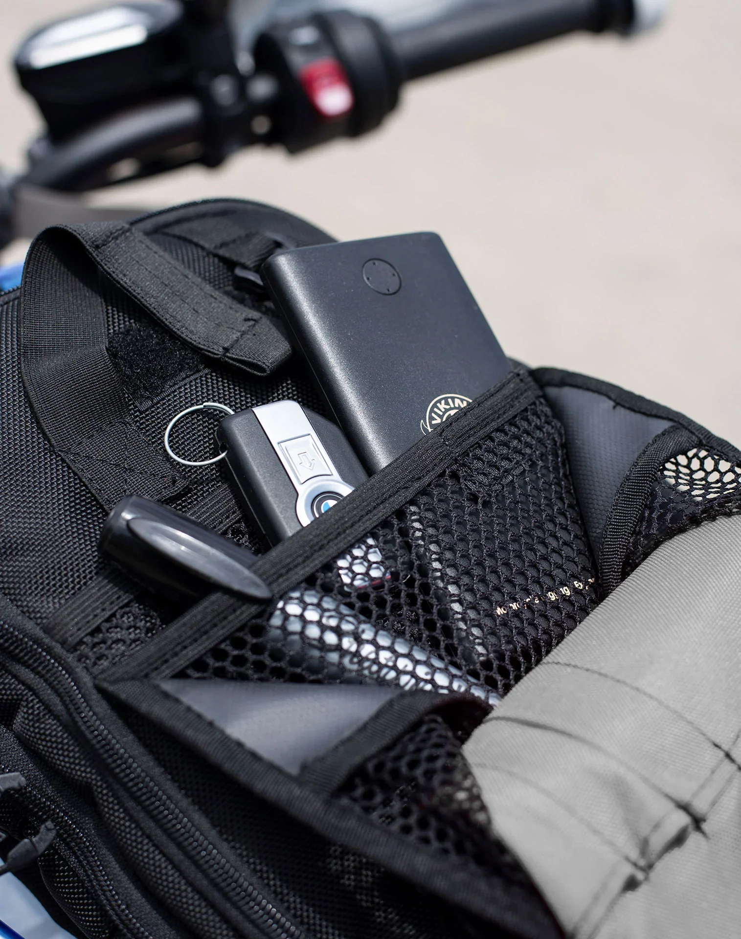 7L - Apex Honda ADV Touring Tank Bag with Hydration Pack - Image 6