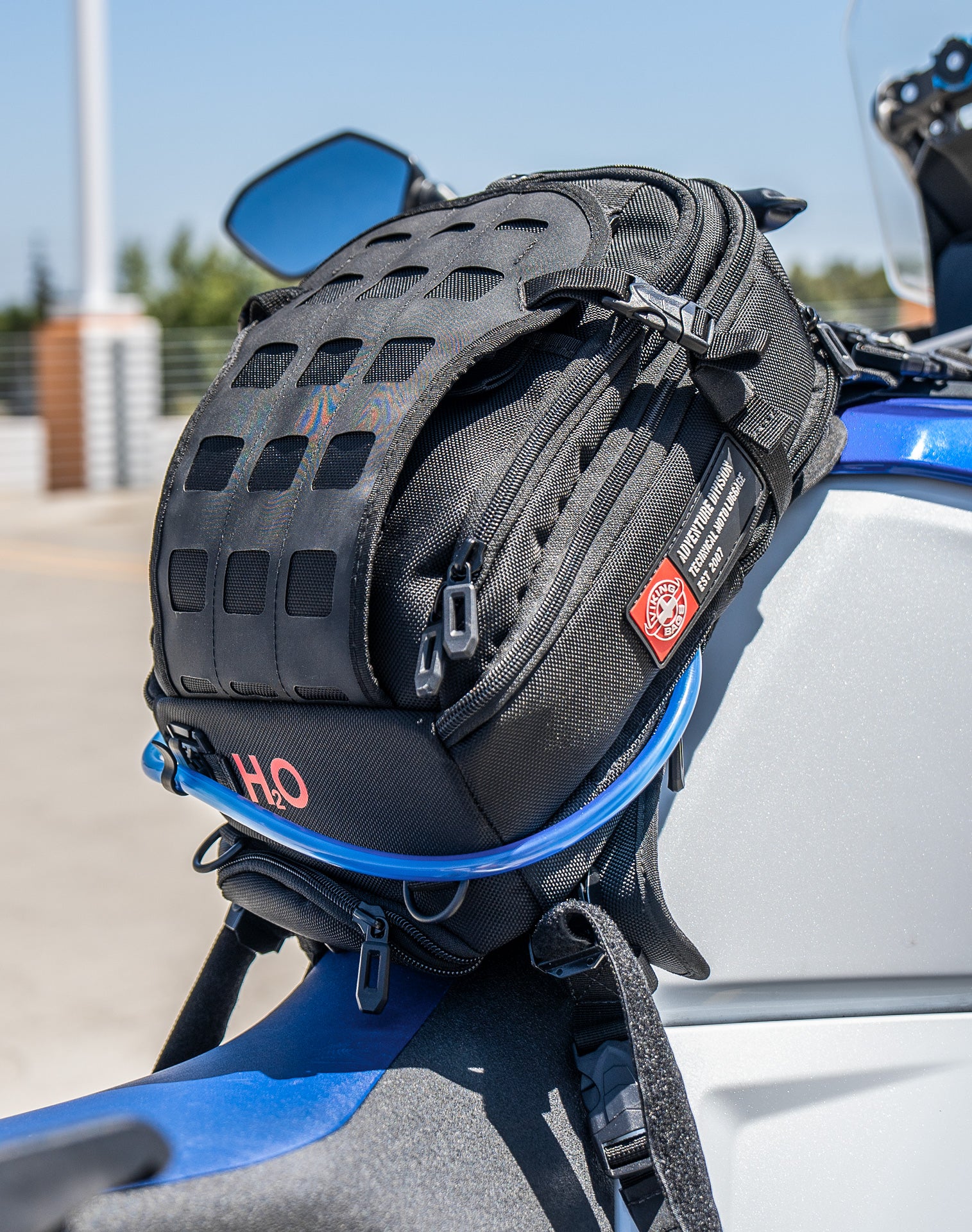 7L - Apex Suzuki ADV Touring Tank Bag with Hydration Pack - Image 4