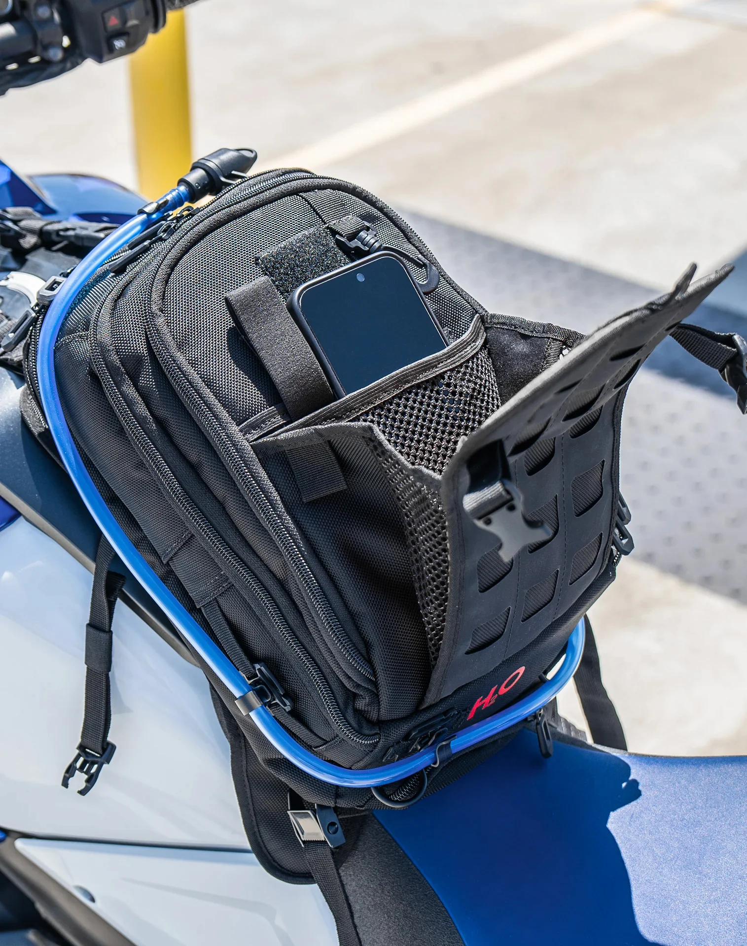 7L - Apex Suzuki ADV Touring Tank Bag with Hydration Pack - Image 5