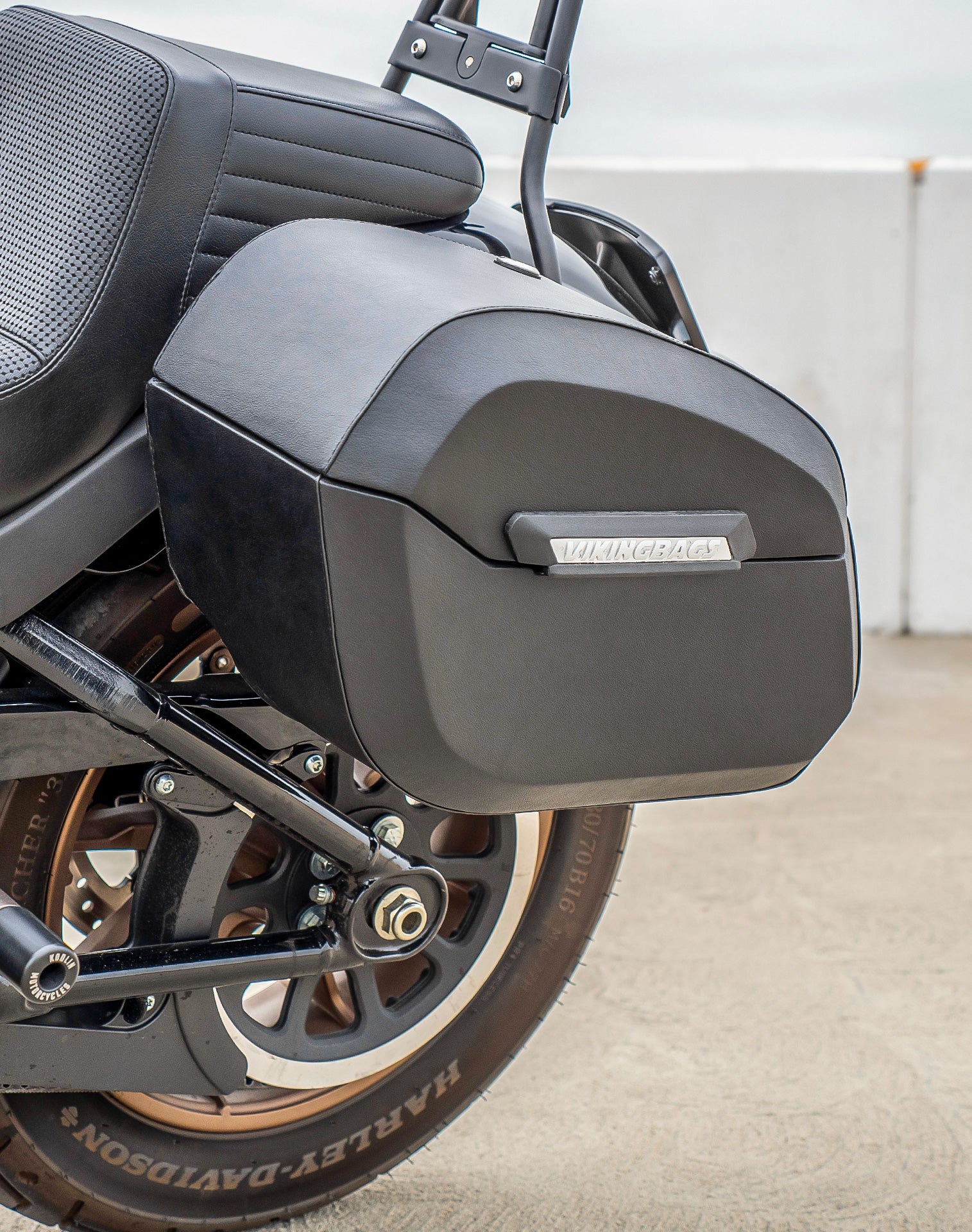 32L - Darkin Large Quick Mount Leather Wrapped Hard Saddlebags for Harley Softail Low Rider S FXLRS - Image 5