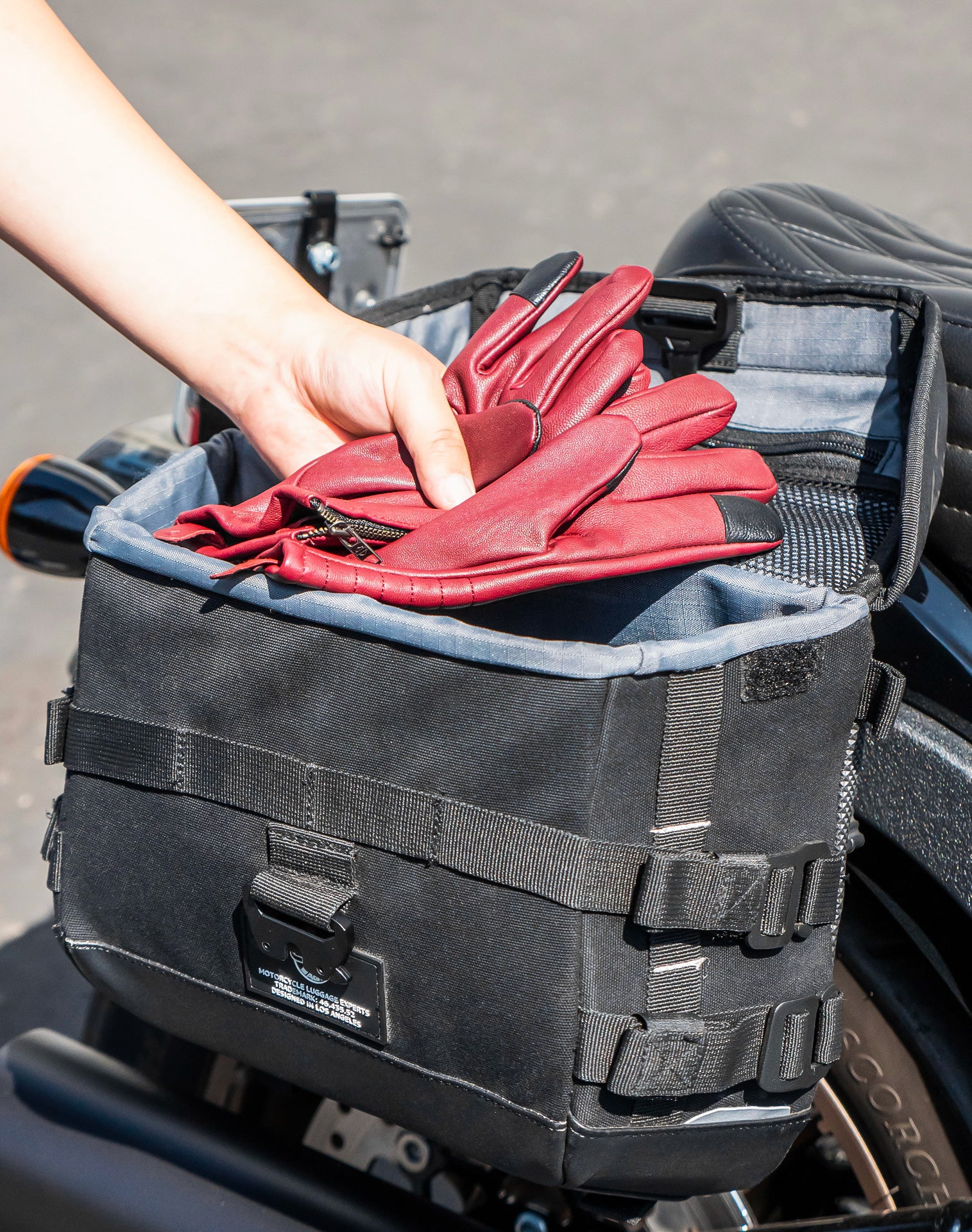 10L - Incognito Quick Mount Small Solo Motorcycle Saddlebag (Right Only) for Harley Softail Low Rider S FXLRS - Image 6