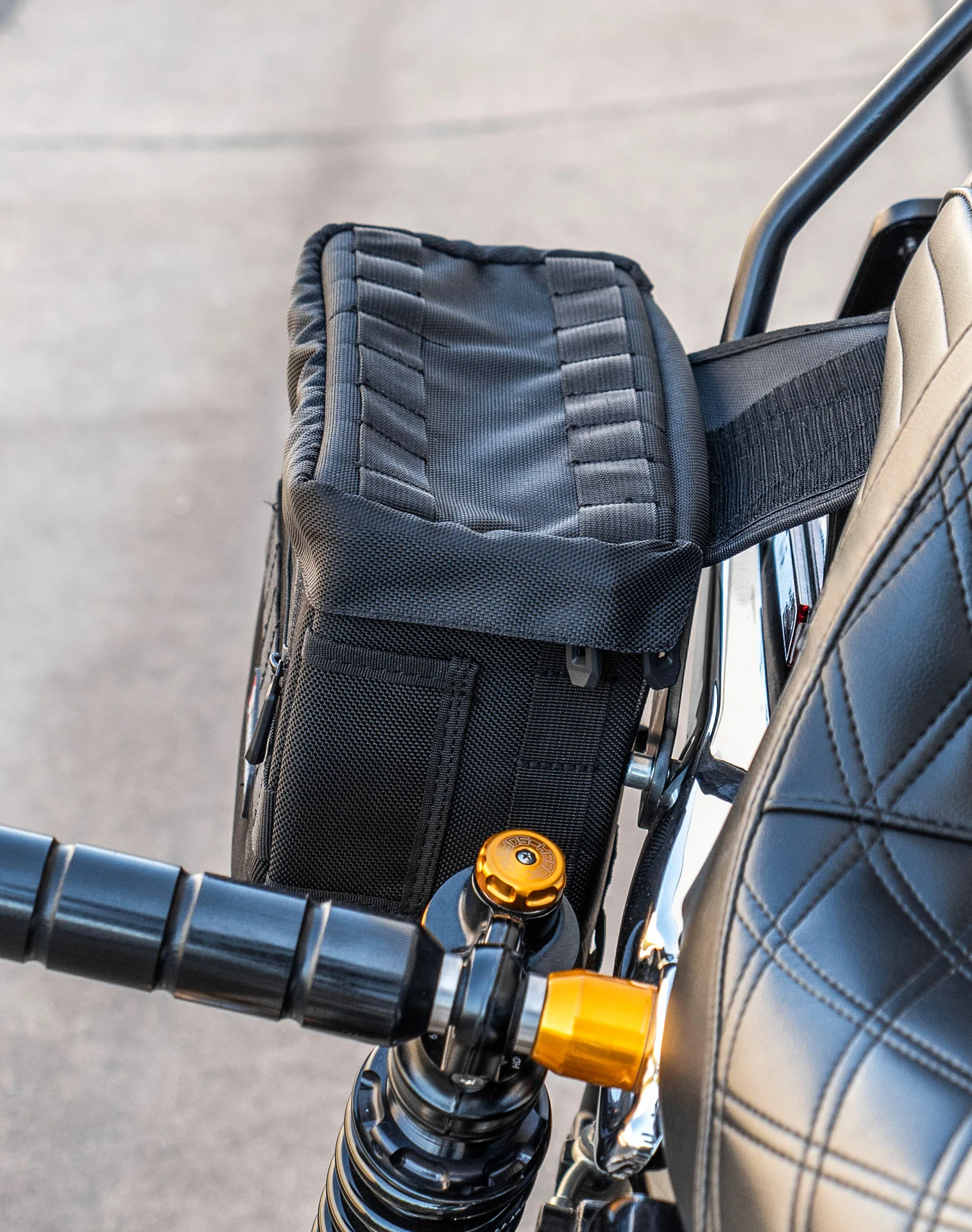 10L - Patriot Small Throw Over Saddlebags for Harley Dyna Super Glide Custom FXDC/I - Image 5