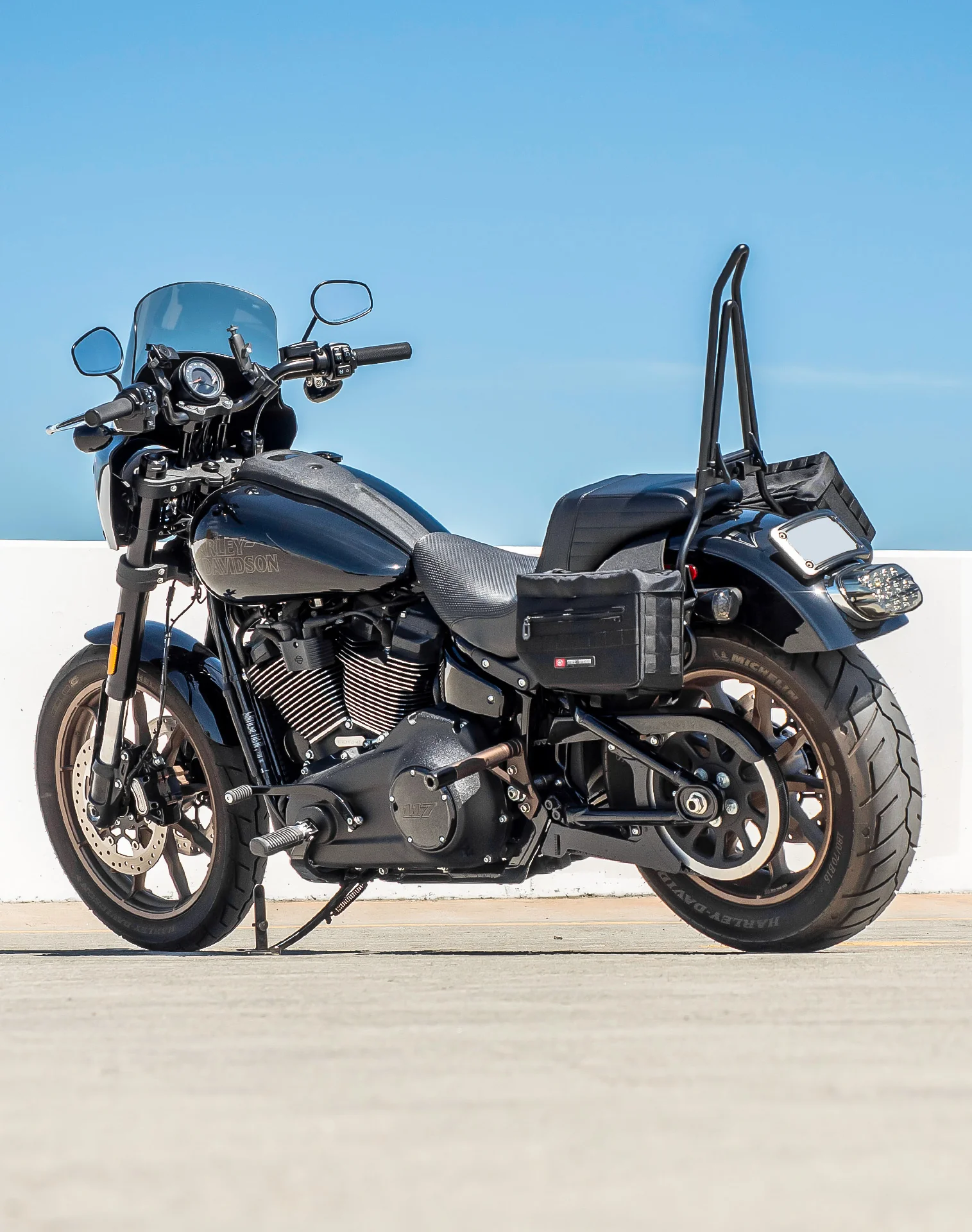 10L - Patriot Small Throw Over Saddlebags for Harley Softail Low Rider S FXLRS - Image 3